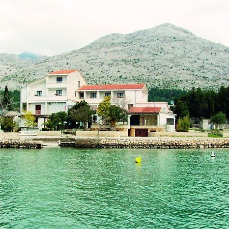 Bed And Breakfast Miramar Стариград-Пакленица Екстериор снимка