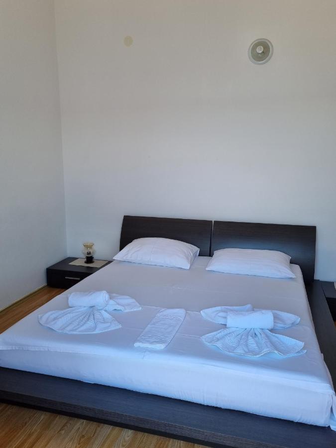 Bed And Breakfast Miramar Стариград-Пакленица Екстериор снимка