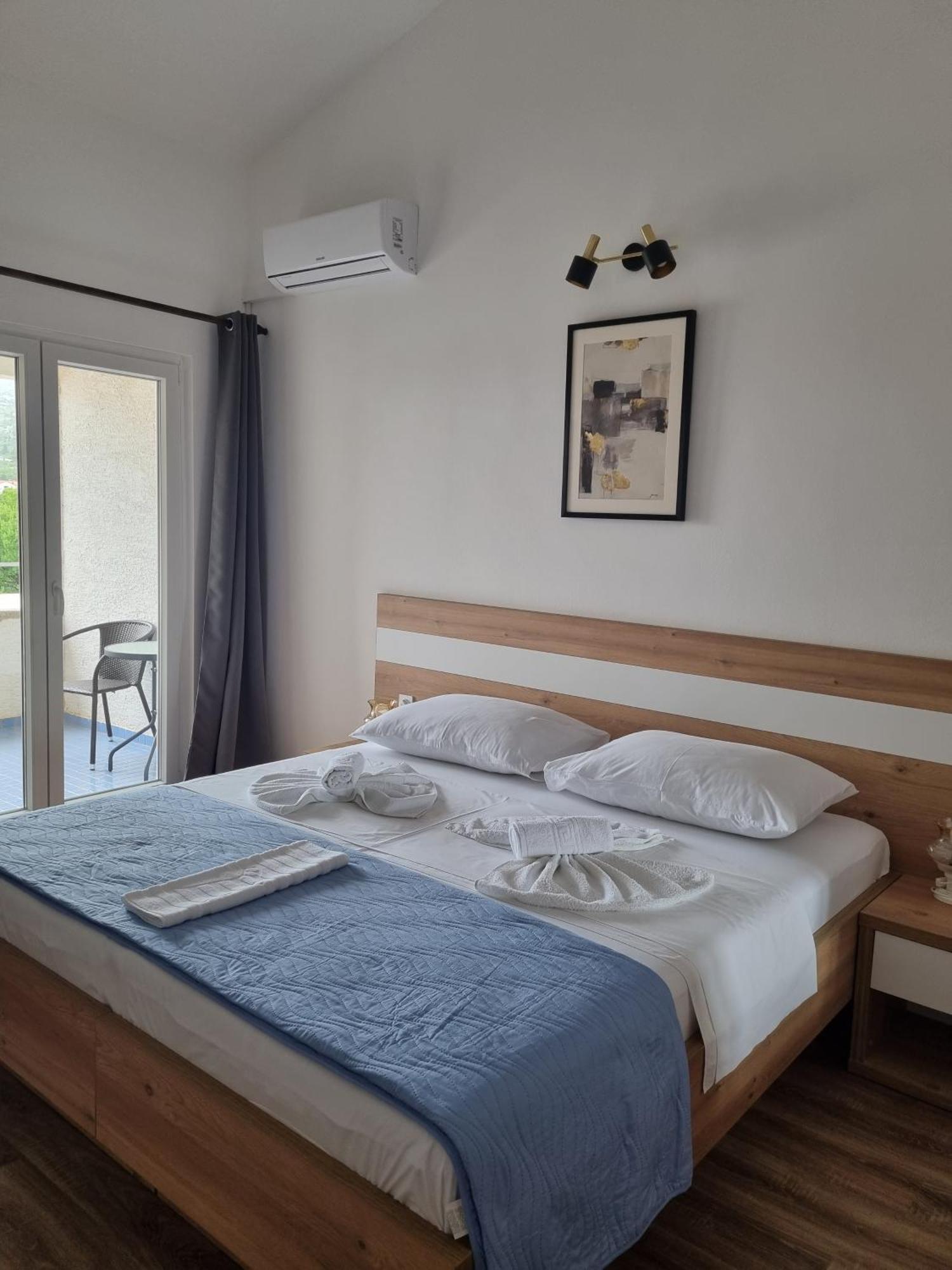 Bed And Breakfast Miramar Стариград-Пакленица Екстериор снимка