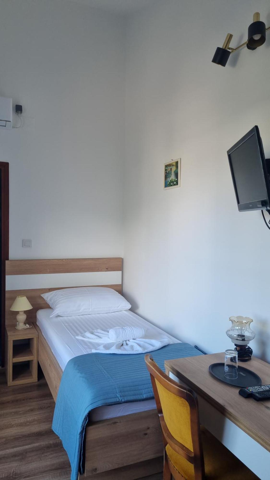 Bed And Breakfast Miramar Стариград-Пакленица Екстериор снимка