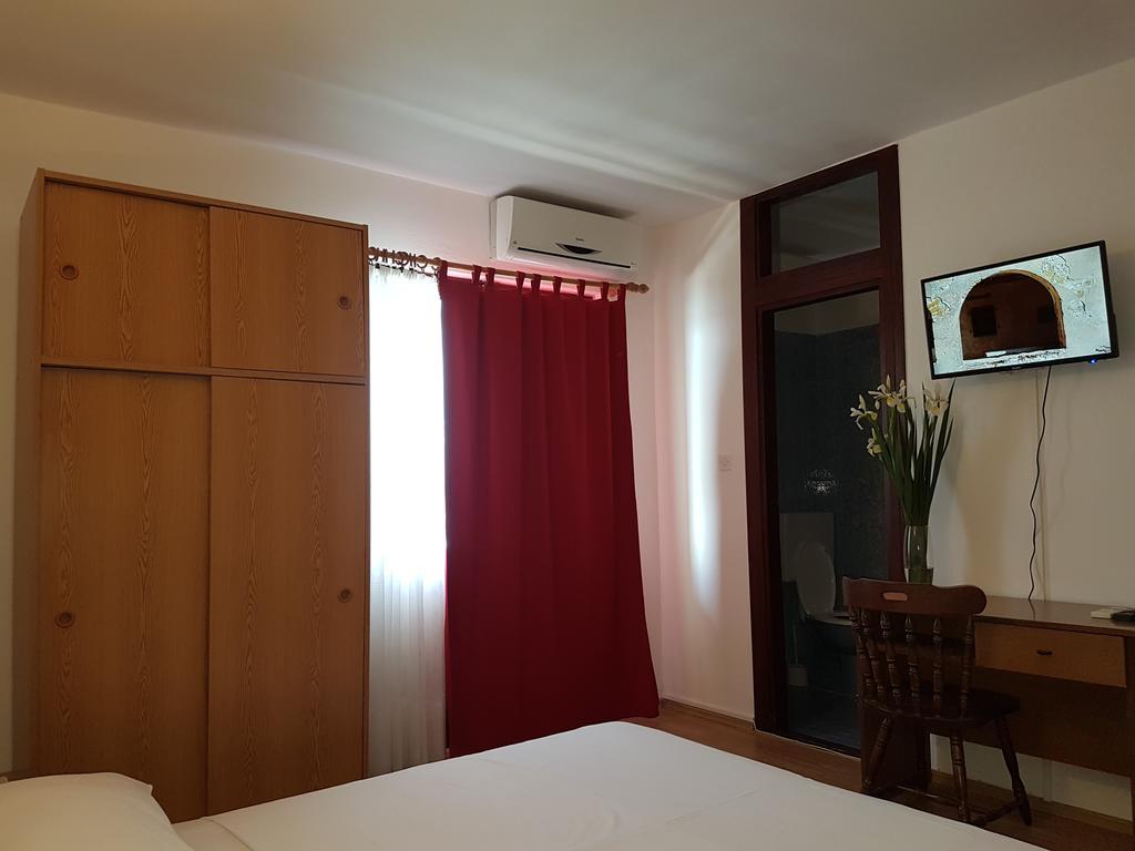 Bed And Breakfast Miramar Стариград-Пакленица Екстериор снимка