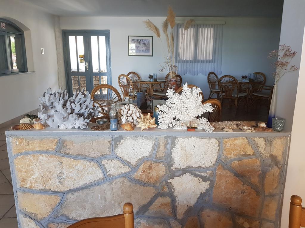 Bed And Breakfast Miramar Стариград-Пакленица Екстериор снимка