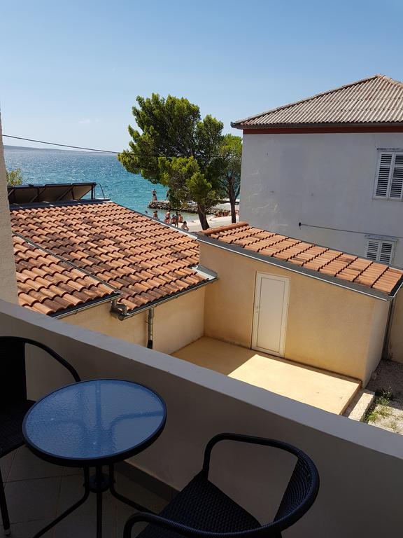 Bed And Breakfast Miramar Стариград-Пакленица Екстериор снимка